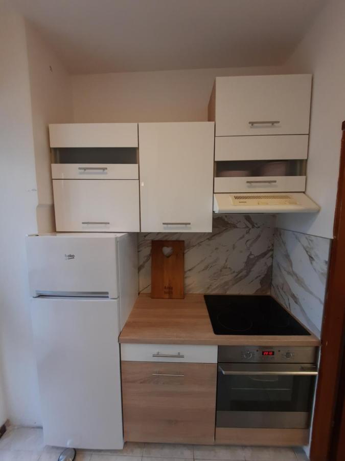 Tiza Apartments Vantacici Ngoại thất bức ảnh