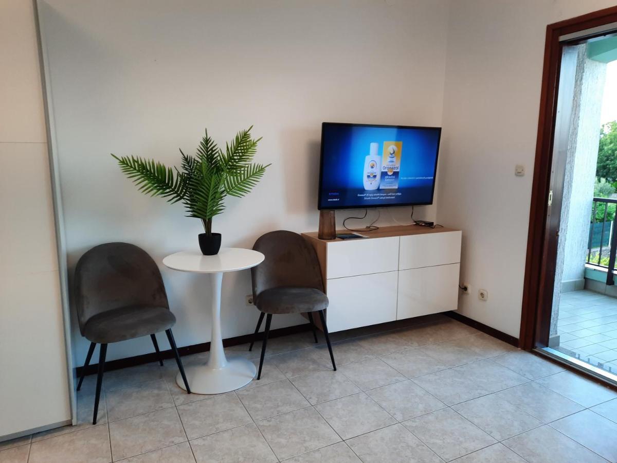 Tiza Apartments Vantacici Ngoại thất bức ảnh