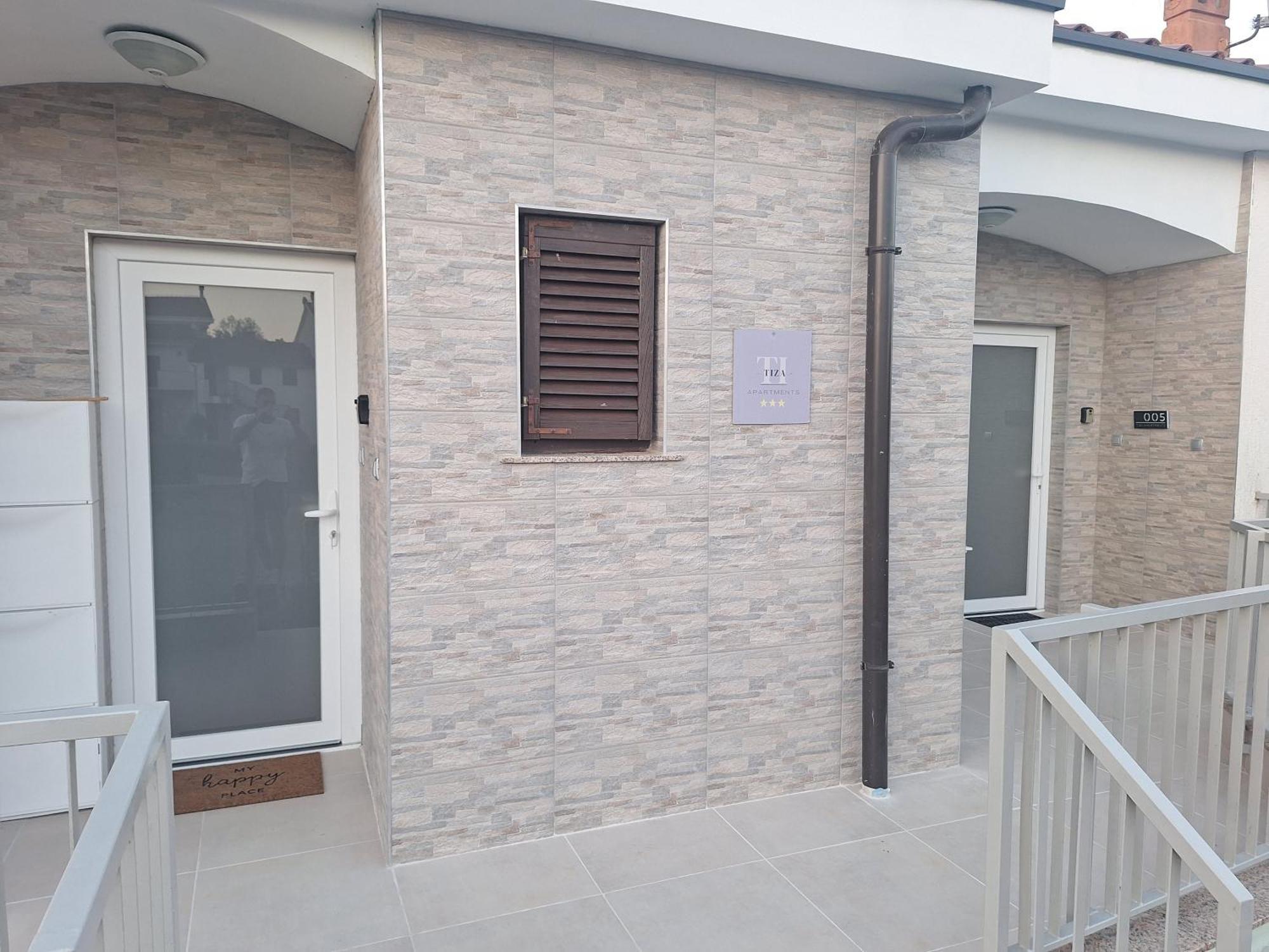 Tiza Apartments Vantacici Ngoại thất bức ảnh